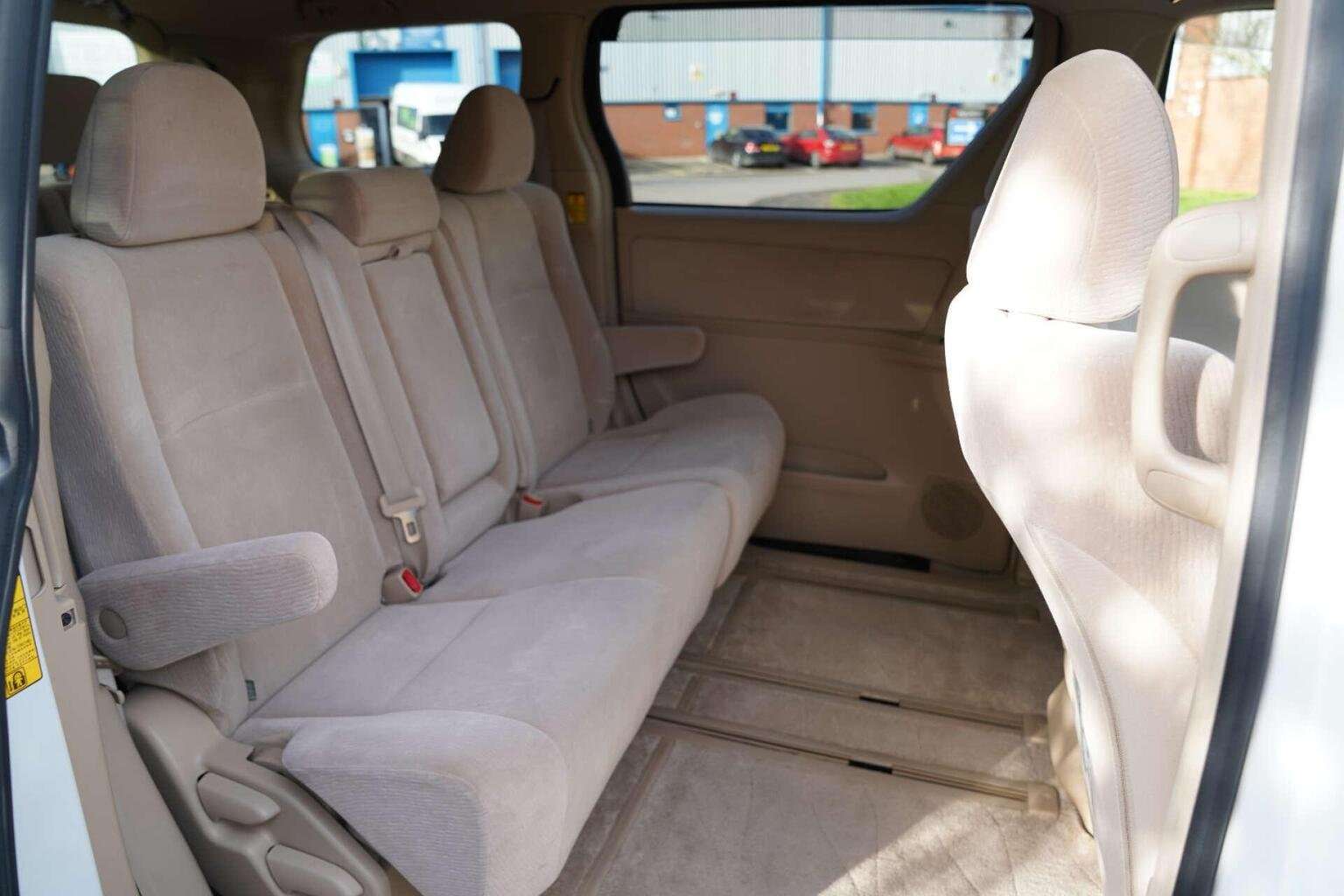 2010 TOYOTA ALPHARD 2010 TOYOTA ALPHARD