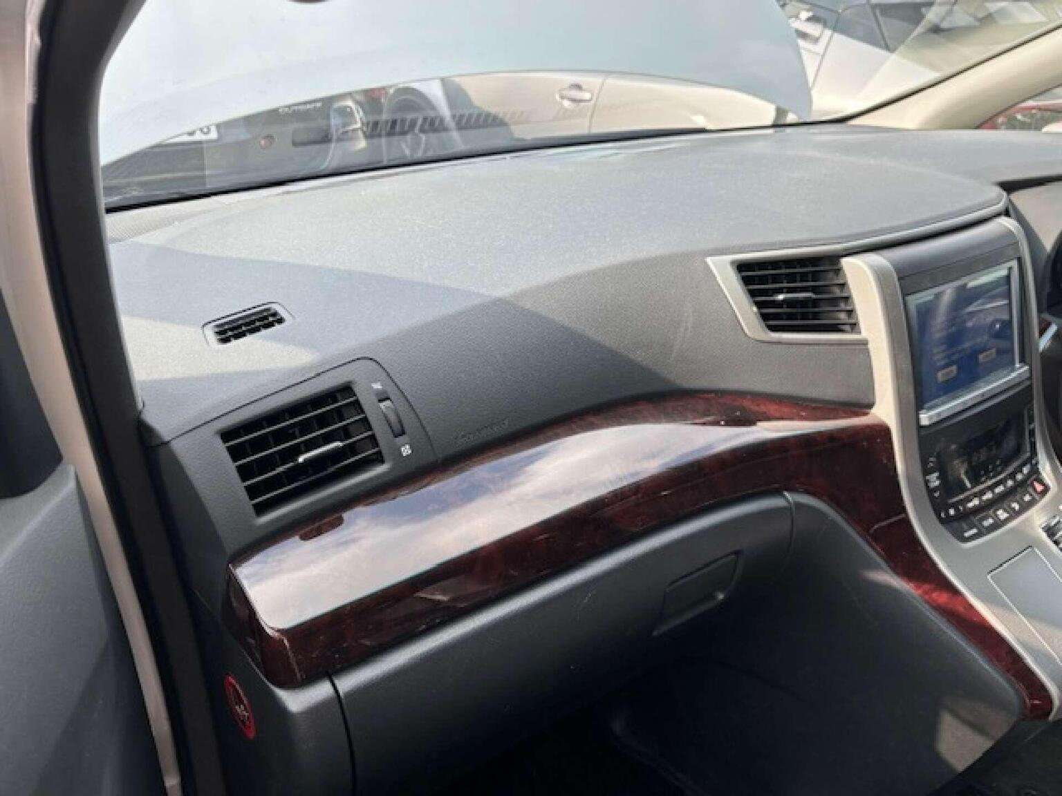 2013 TOYOTA VELLFIRE 2013 TOYOTA VELLFIRE