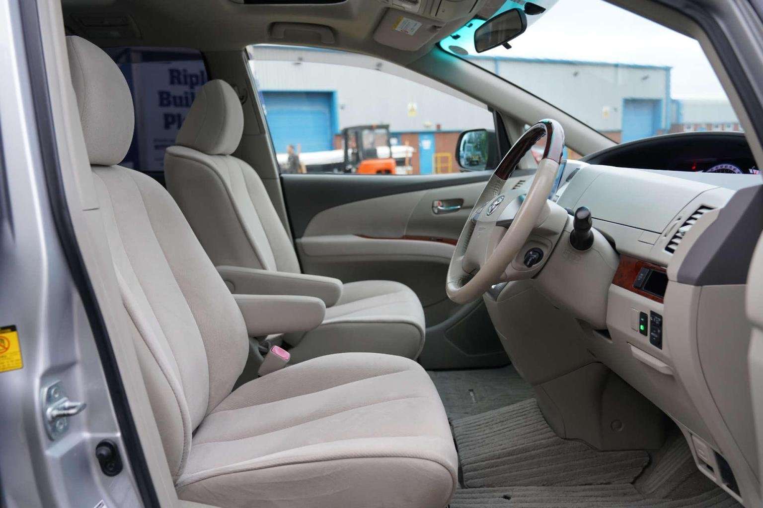 2011 TOYOTA ESTIMA 2011 TOYOTA ESTIMA