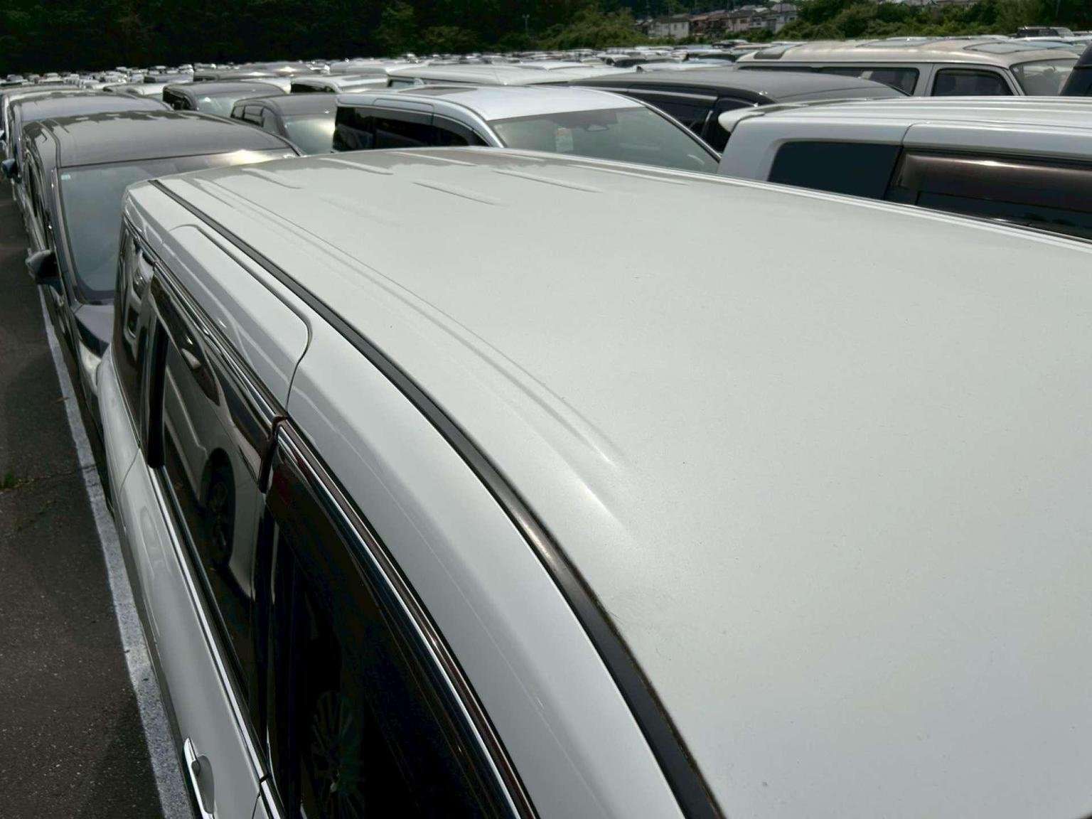 2012 NISSAN ELGRAND 2012 NISSAN ELGRAND