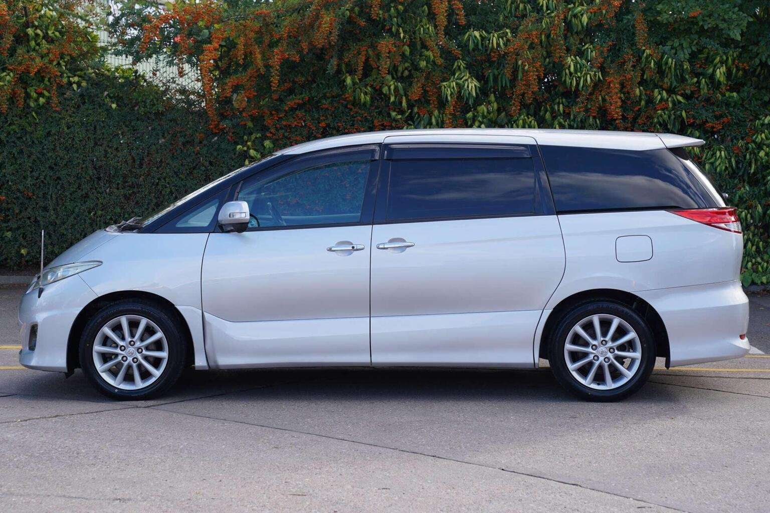 2011 TOYOTA ESTIMA 2011 TOYOTA ESTIMA