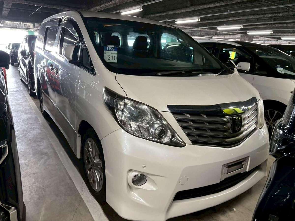 Check out this Toyota Alphard 2011 Petrol Automatic