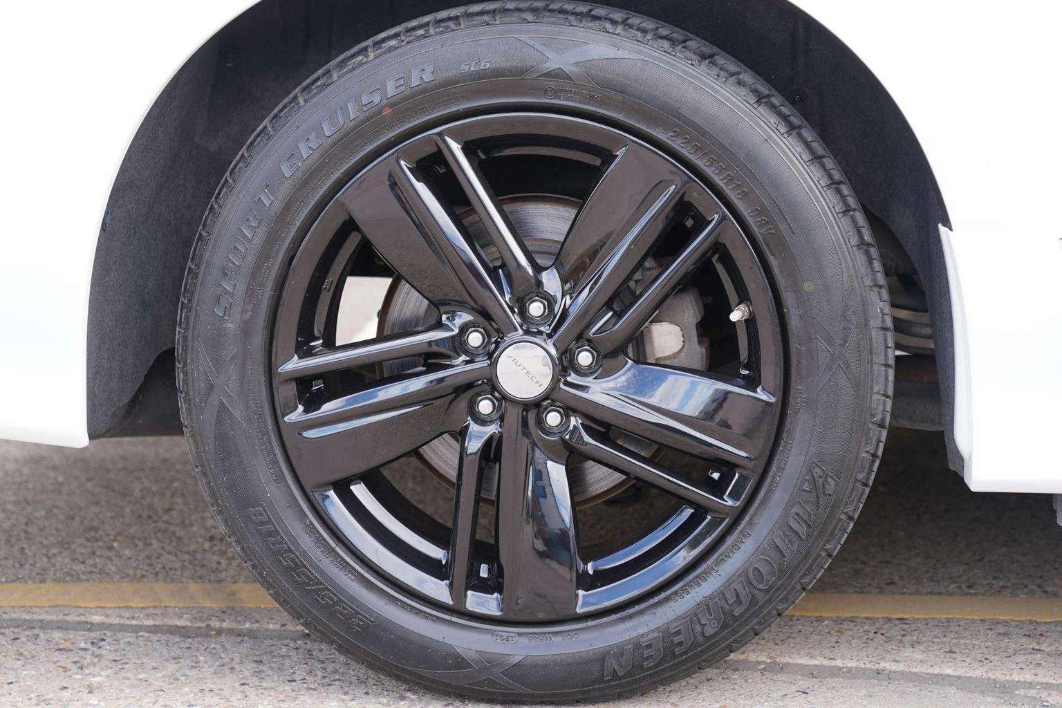 2010 NISSAN ELGRAND 2010 NISSAN ELGRAND