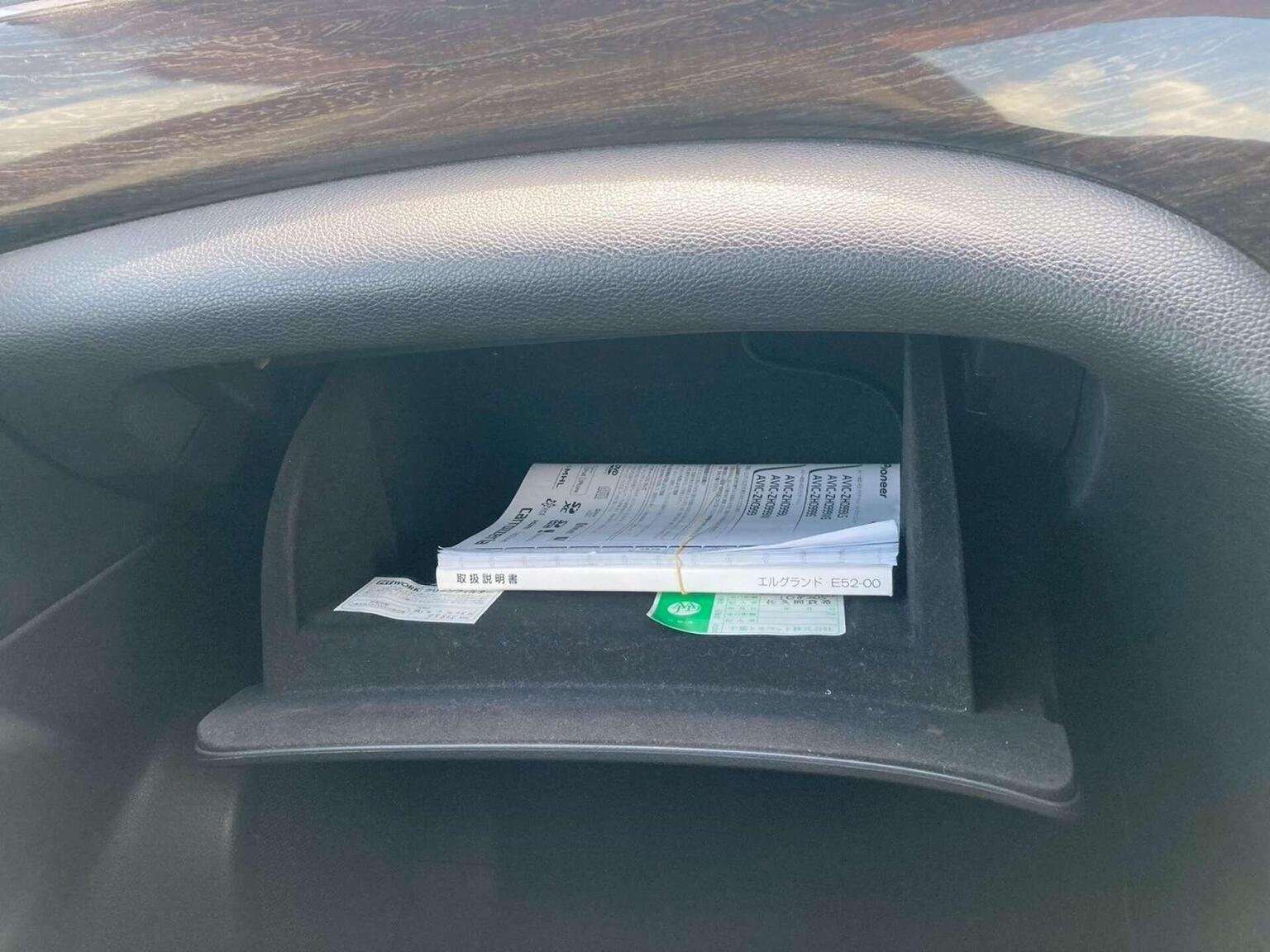 2010 NISSAN ELGRAND 2010 NISSAN ELGRAND