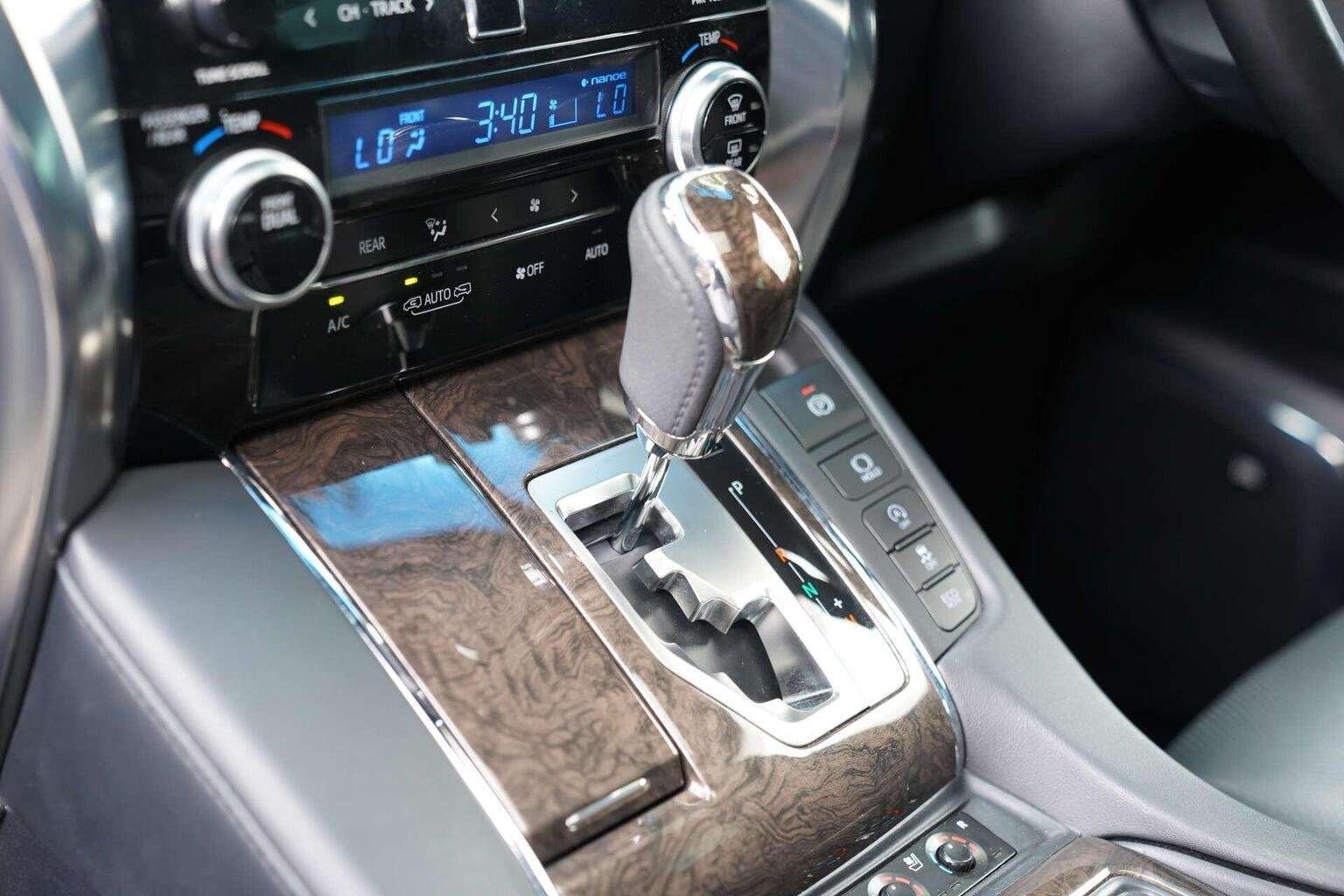 2022 TOYOTA ALPHARD 2022 TOYOTA ALPHARD