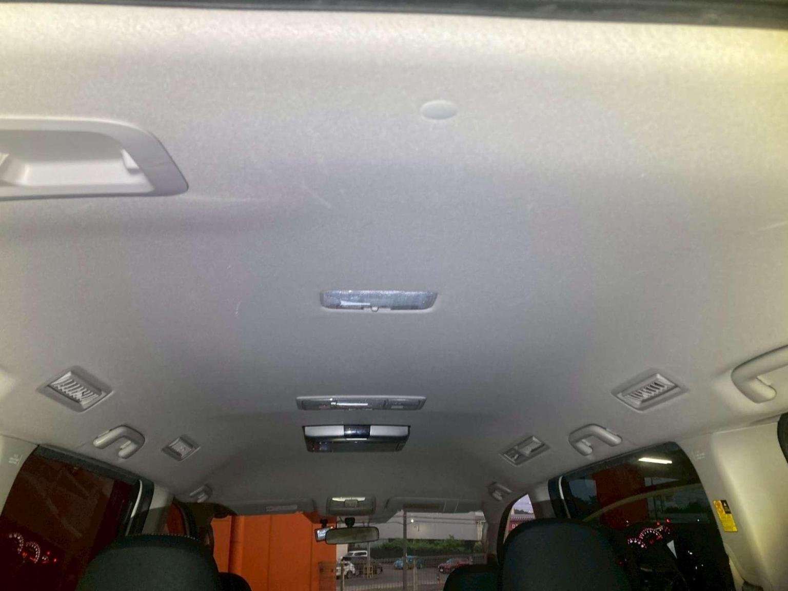 2012 TOYOTA VOXY 2012 TOYOTA VOXY