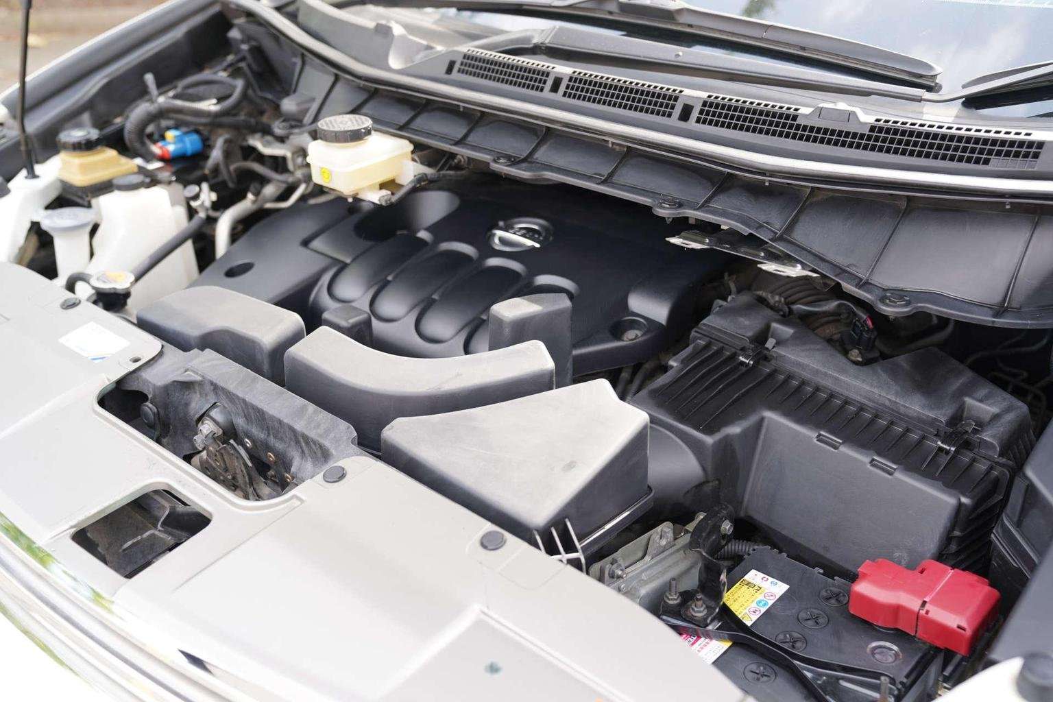 2011 NISSAN ELGRAND 2011 NISSAN ELGRAND