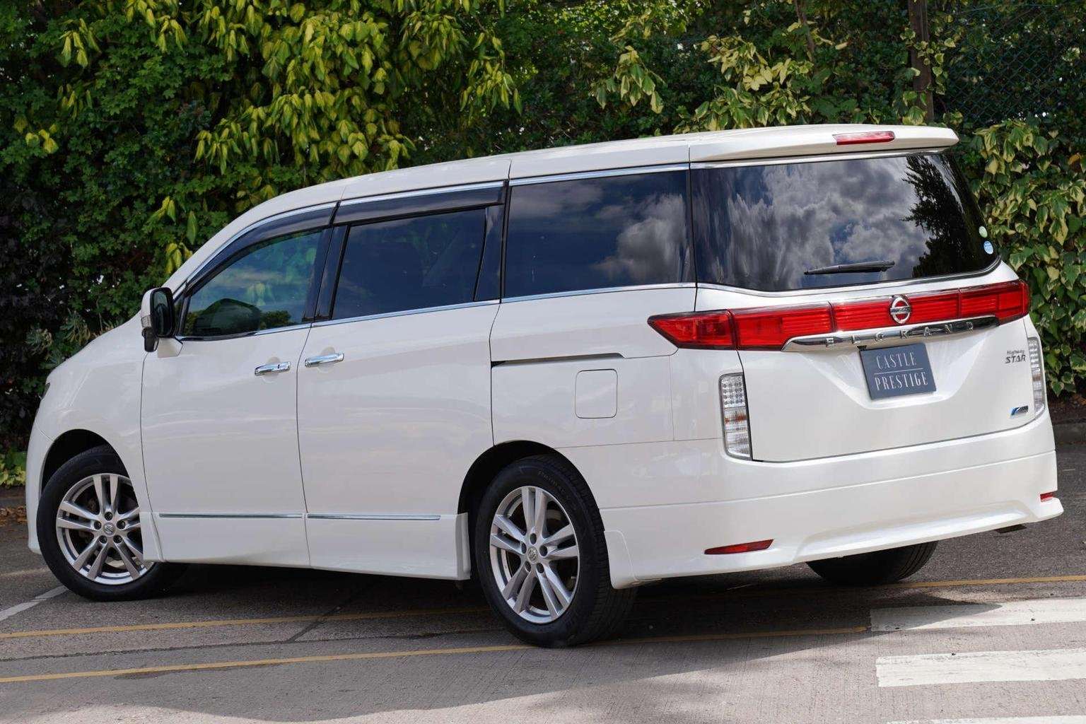 2013 NISSAN ELGRAND 2013 NISSAN ELGRAND
