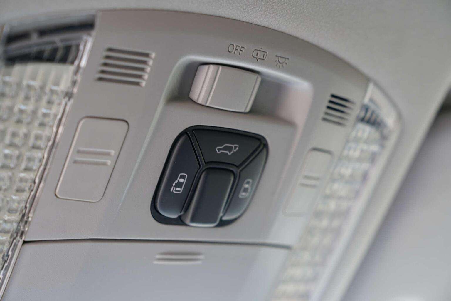 2010 TOYOTA ALPHARD 2010 TOYOTA ALPHARD