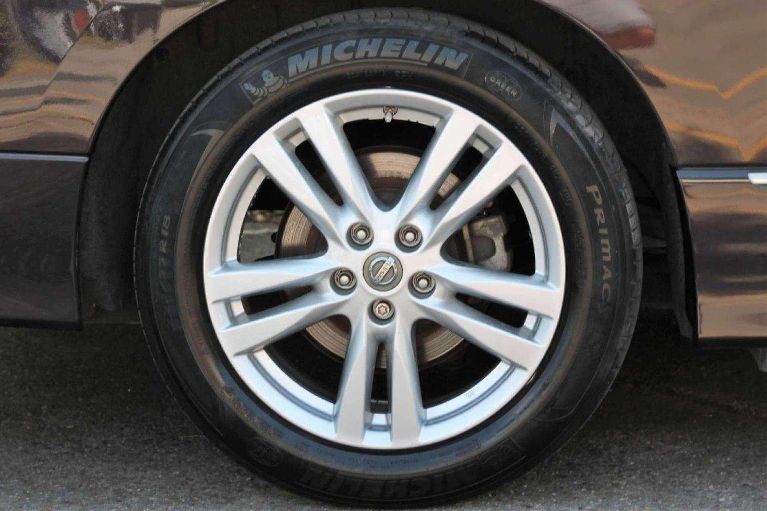 2011 NISSAN ELGRAND 2011 NISSAN ELGRAND