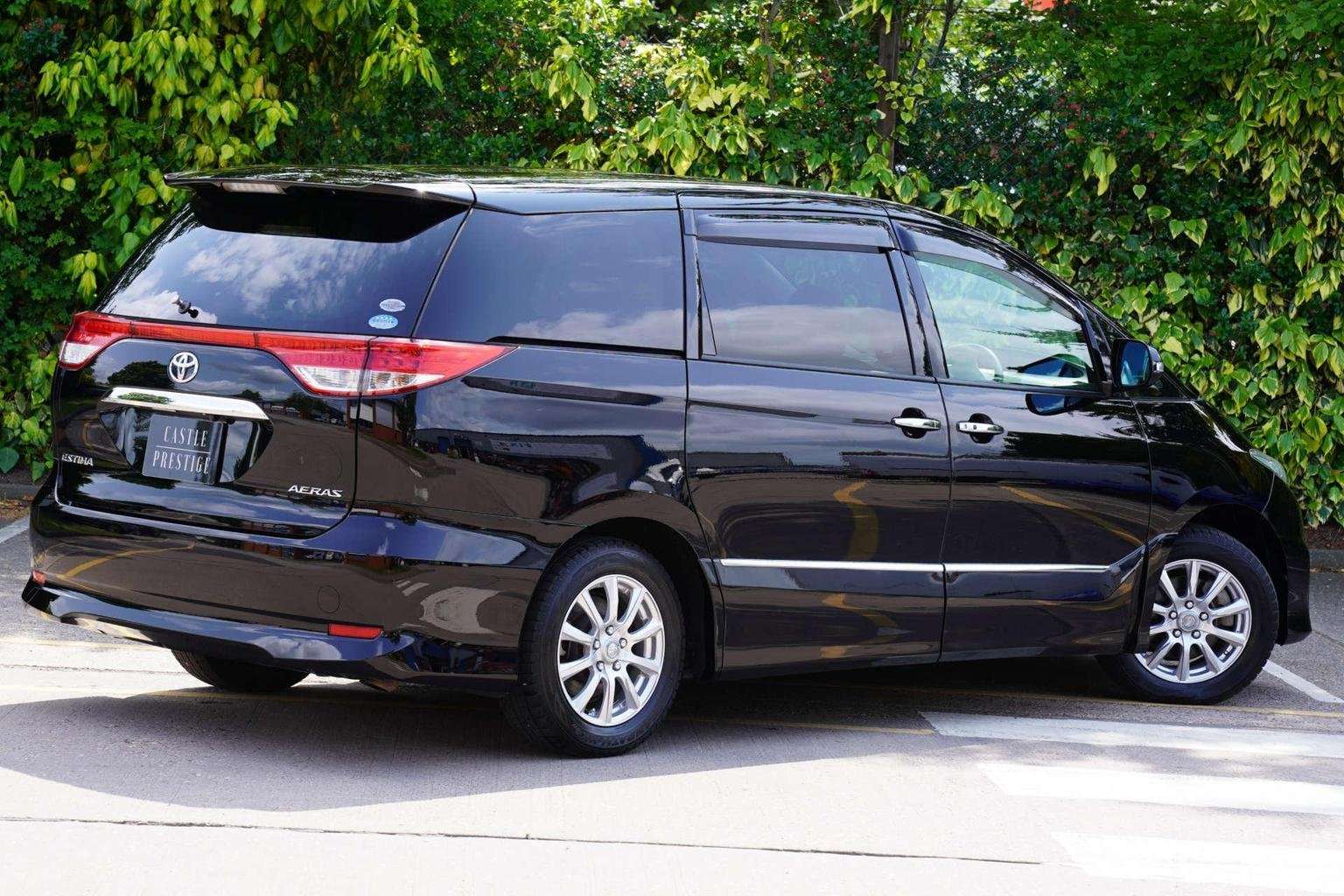 A 2011 TOYOTA ESTIMA 2.4 Aeras G-Edition 5dr 7 Seats A 2011 TOYOTA ESTIMA 2.4 Aeras G-Edition 5dr 7 Seats