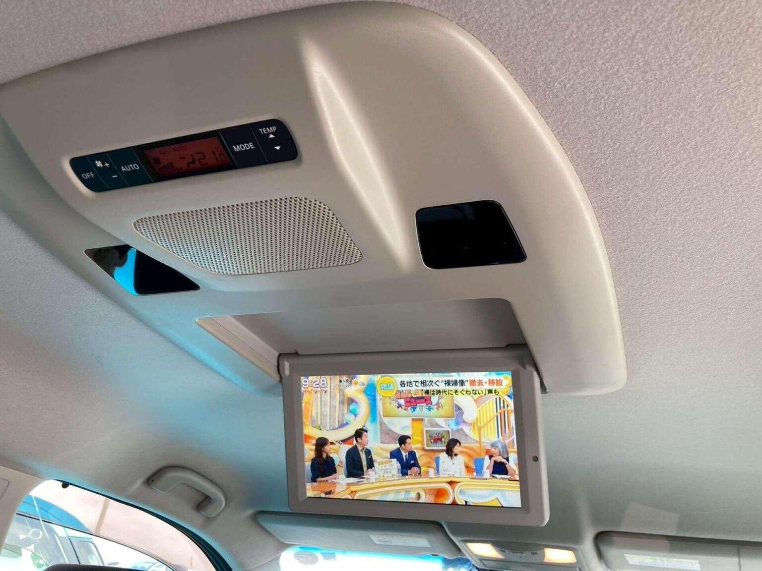 2010 NISSAN ELGRAND 2010 NISSAN ELGRAND