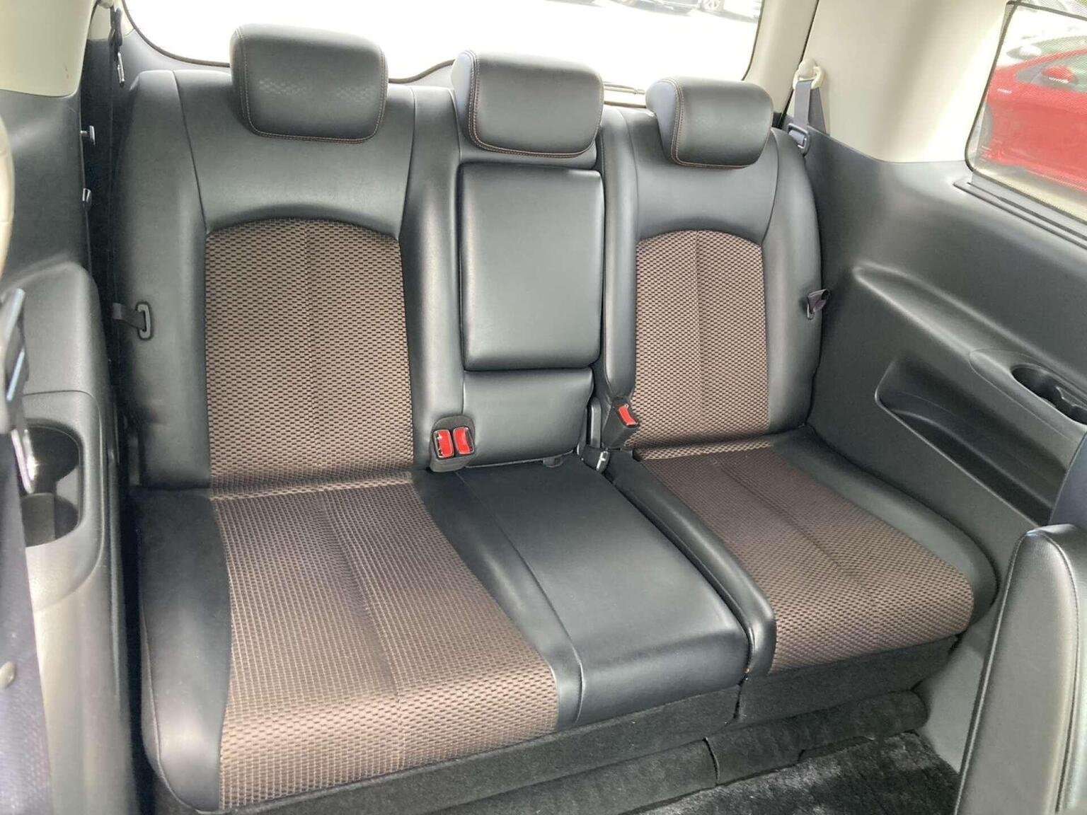 2010 NISSAN ELGRAND 2010 NISSAN ELGRAND