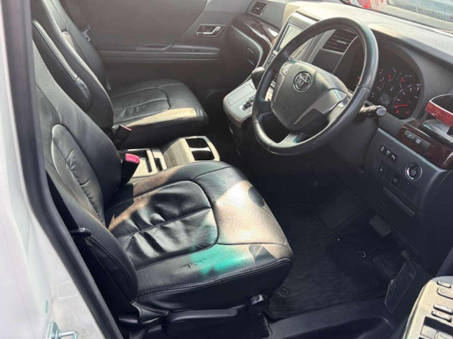 2013 TOYOTA VELLFIRE 2013 TOYOTA VELLFIRE