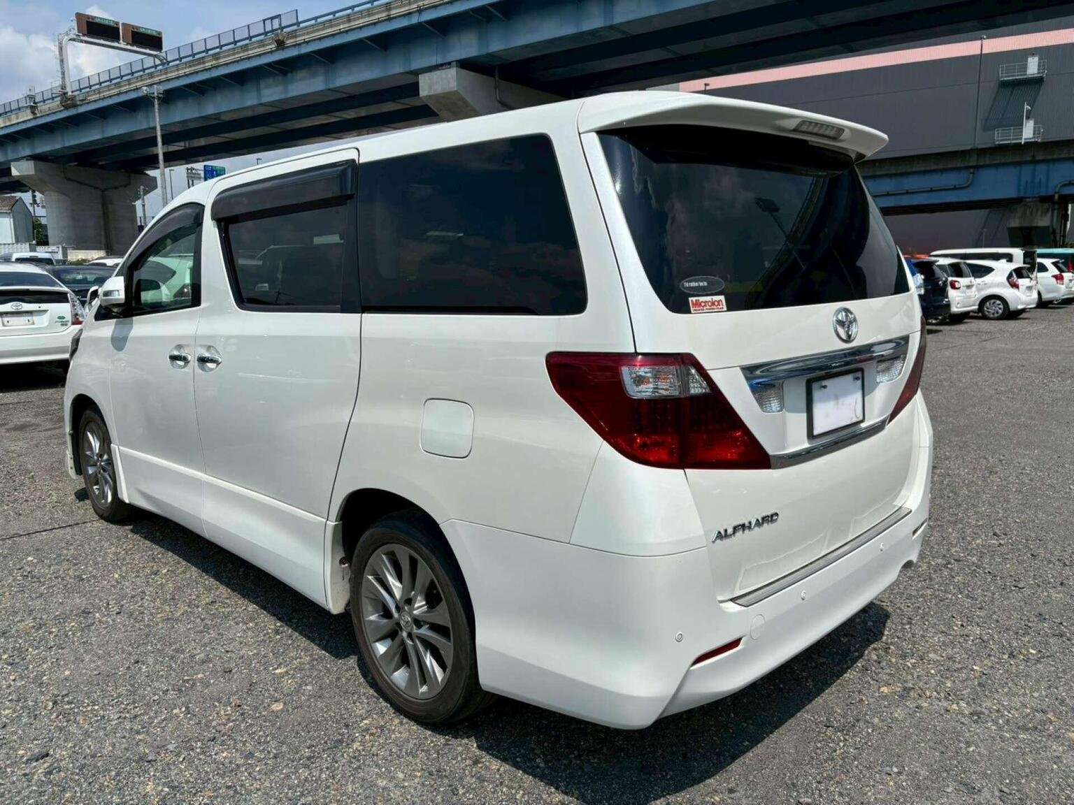 2010 TOYOTA ALPHARD 2010 TOYOTA ALPHARD