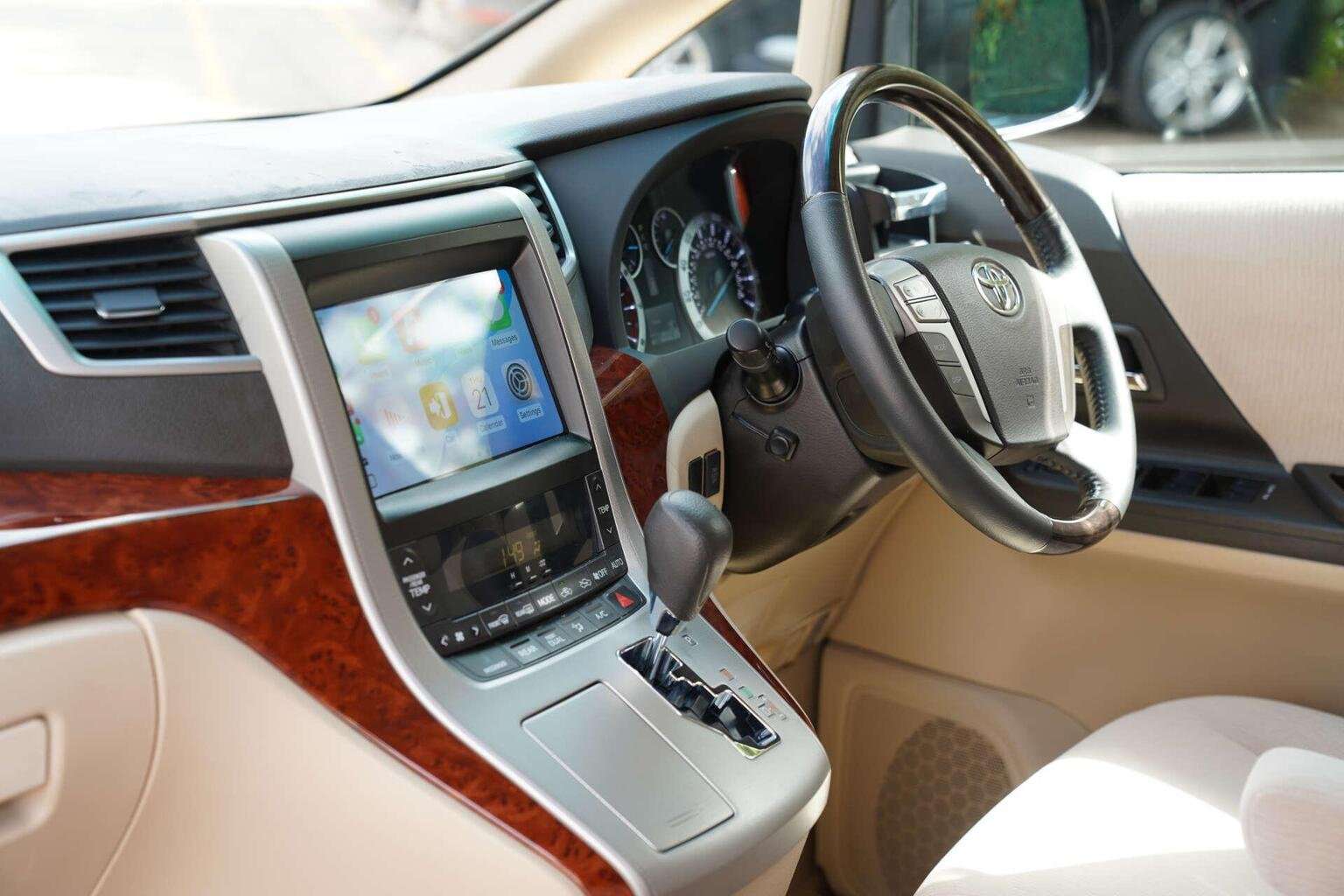 2010 TOYOTA ALPHARD 2010 TOYOTA ALPHARD