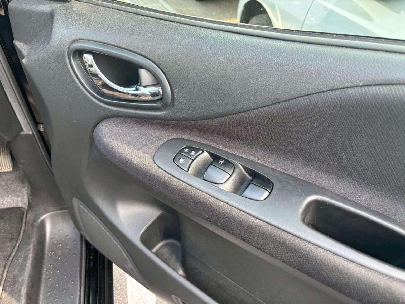 2012 NISSAN SERENA 2012 NISSAN SERENA