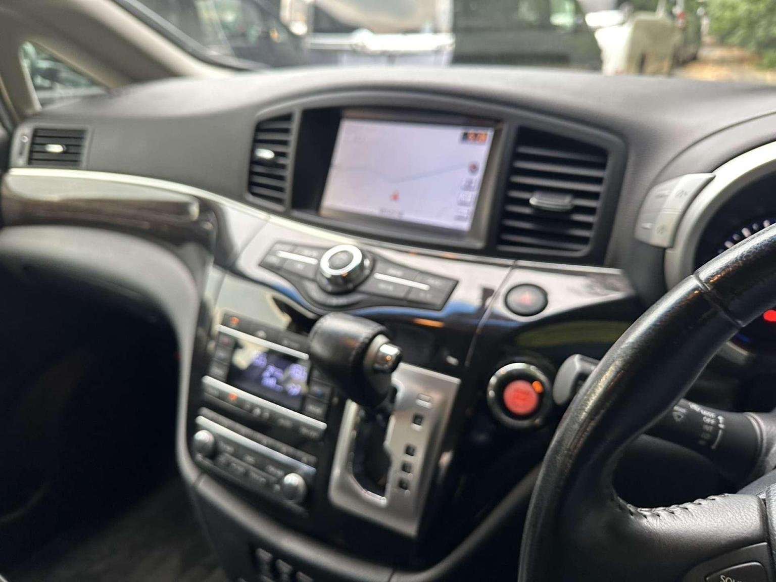 2013 NISSAN ELGRAND 2013 NISSAN ELGRAND