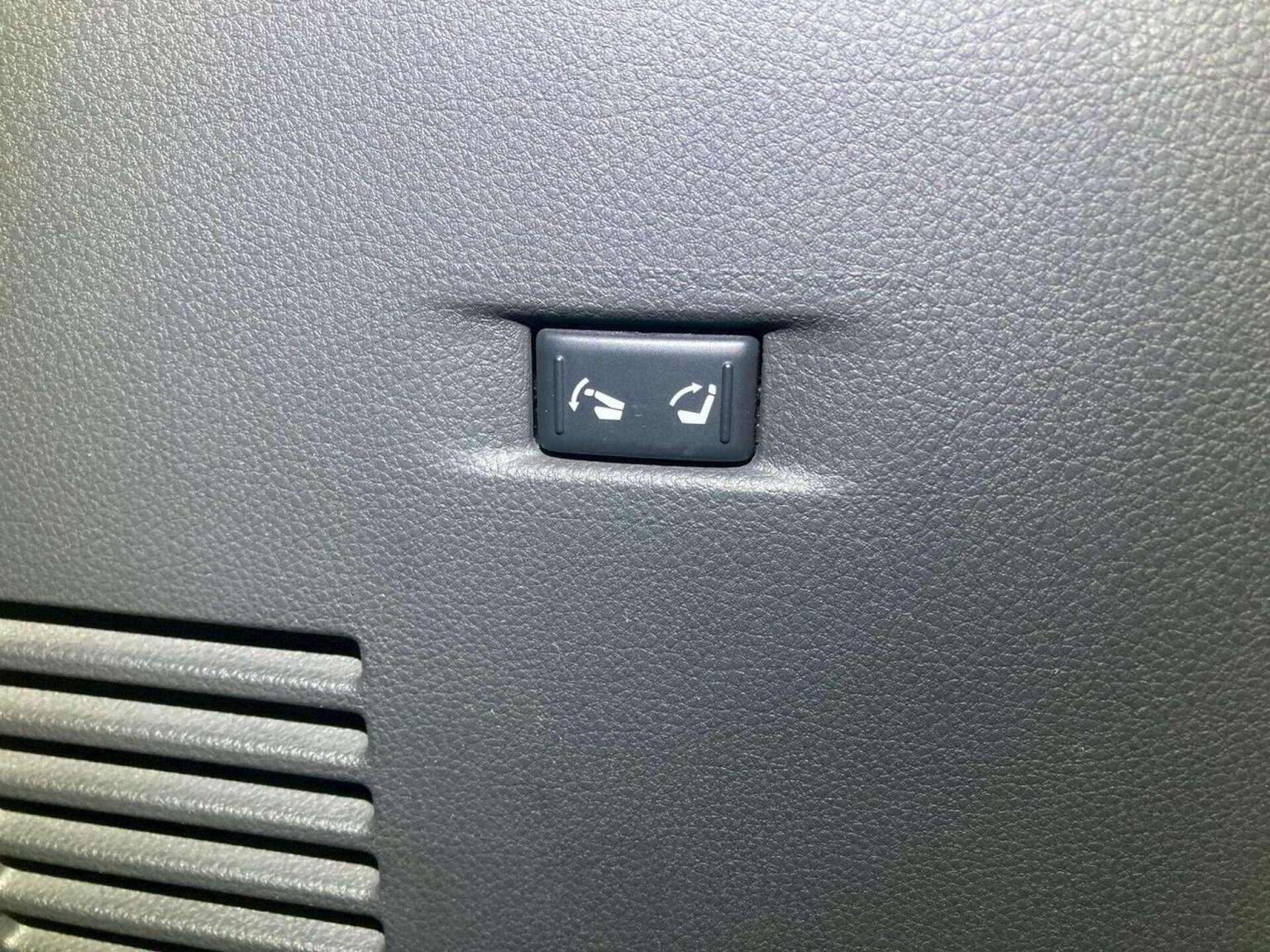 2010 NISSAN ELGRAND 2010 NISSAN ELGRAND