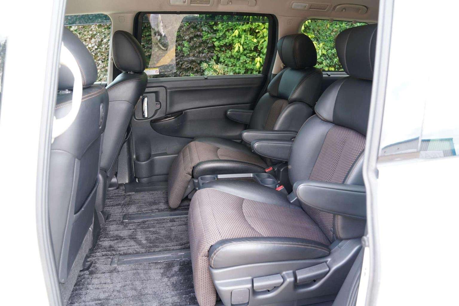 2013 NISSAN ELGRAND 2013 NISSAN ELGRAND