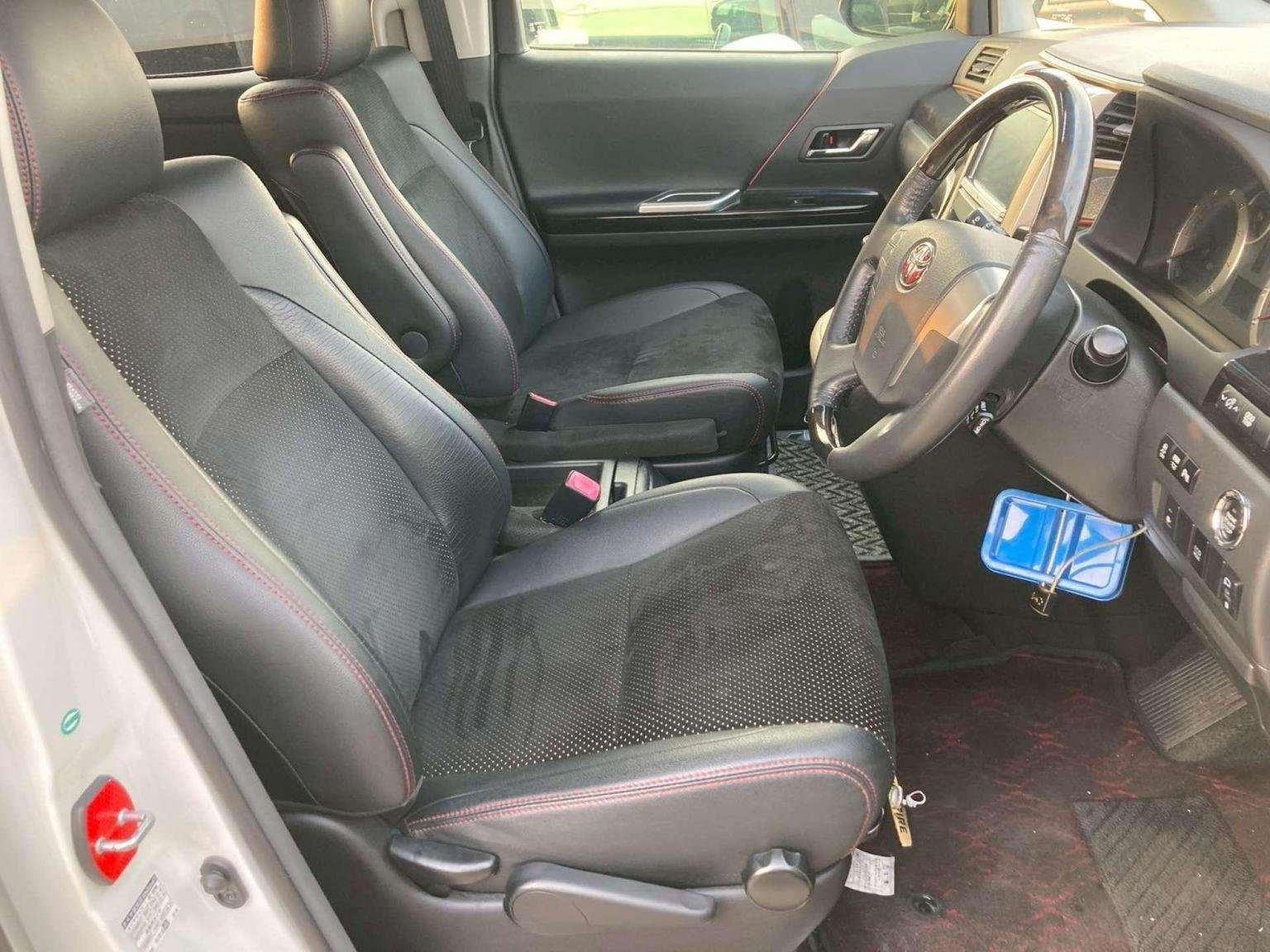 2013 TOYOTA VELLFIRE 2013 TOYOTA VELLFIRE