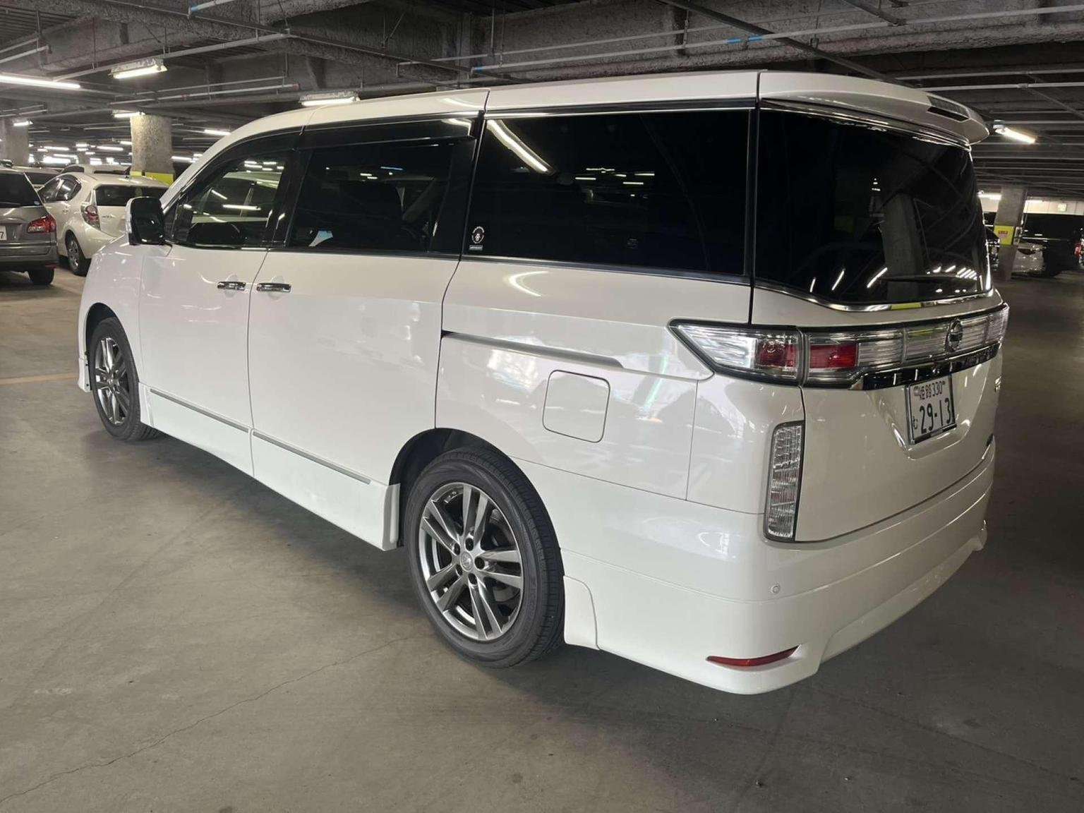2012 NISSAN ELGRAND 2012 NISSAN ELGRAND
