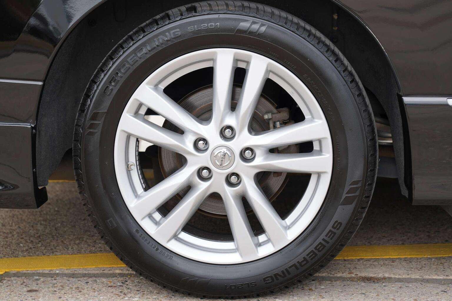 2011 NISSAN ELGRAND 2011 NISSAN ELGRAND