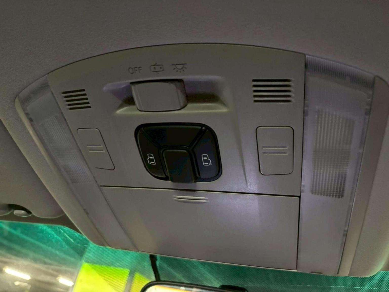 2011 TOYOTA ALPHARD 2011 TOYOTA ALPHARD