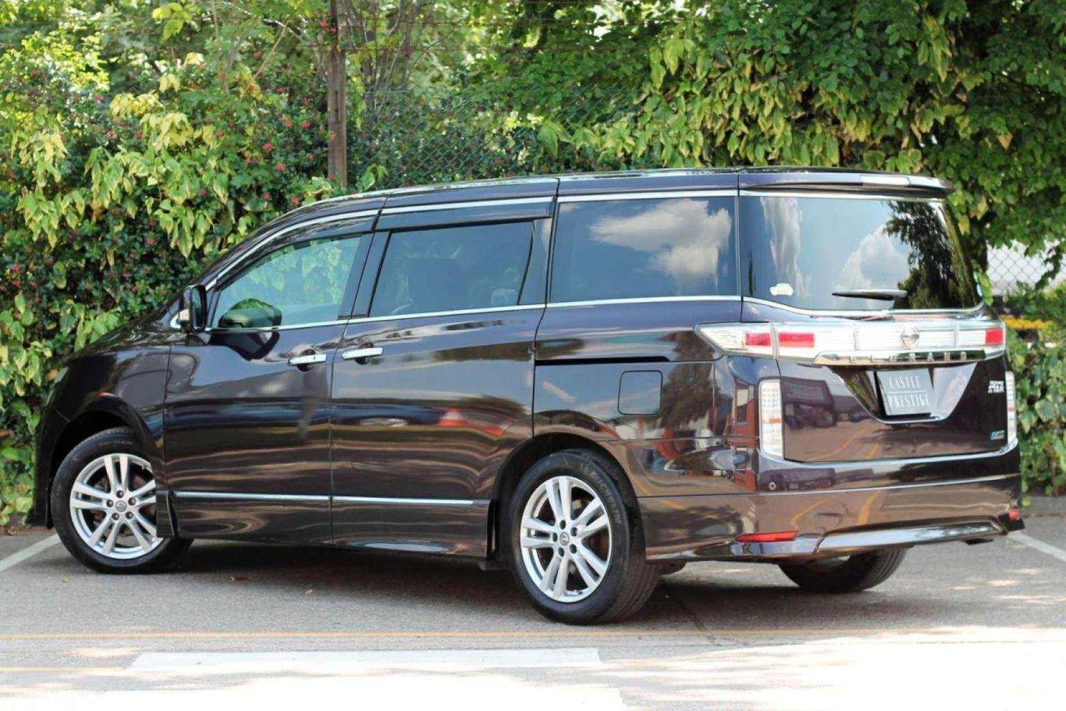 2011 NISSAN ELGRAND 2011 NISSAN ELGRAND