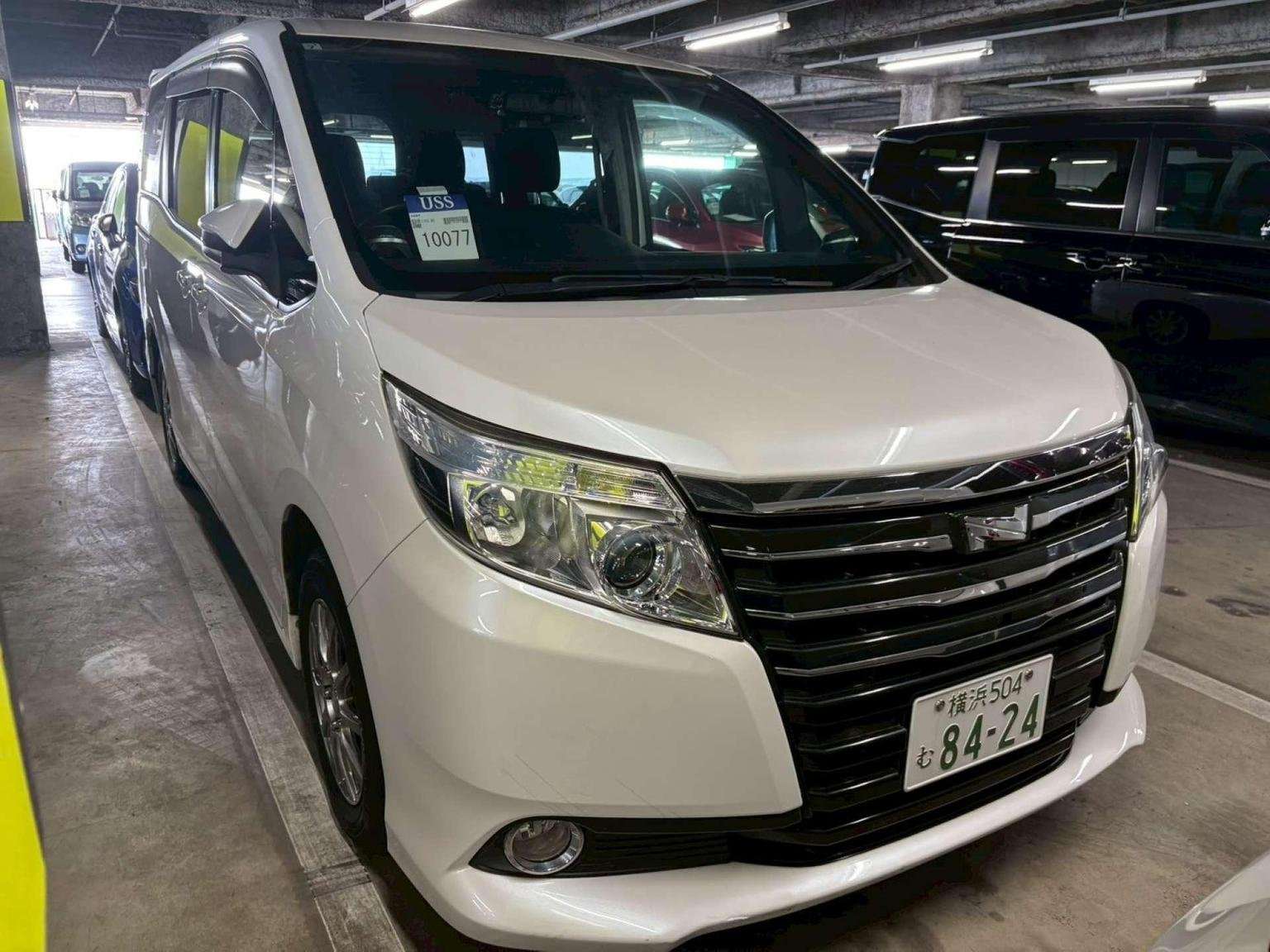 2015 TOYOTA NOAH 2015 TOYOTA NOAH