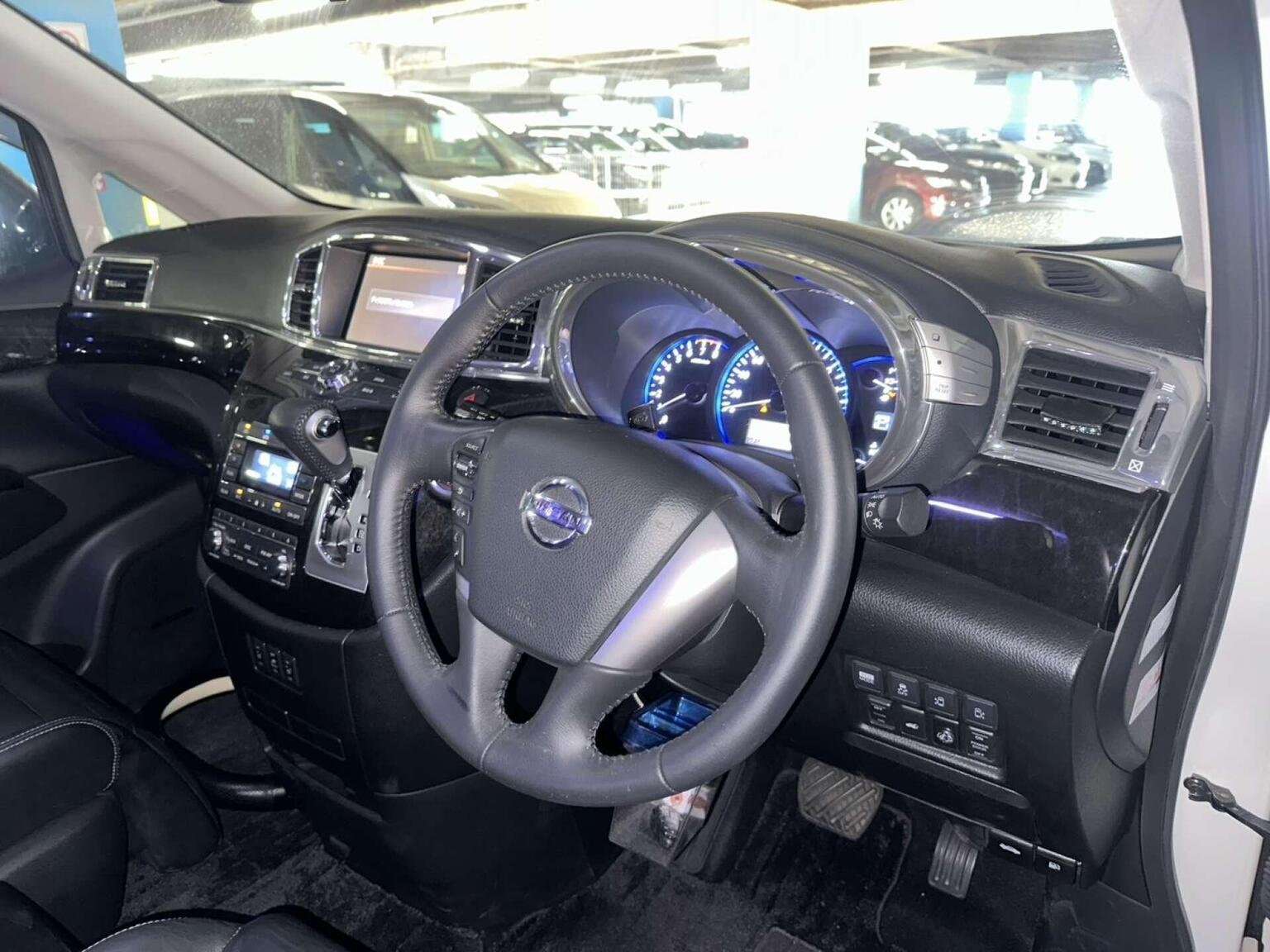 2010 NISSAN ELGRAND 2010 NISSAN ELGRAND