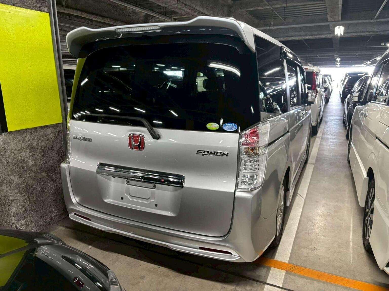 A 2011 HONDA STEPWAGON SPADA Z HDD NAVI PACKAGE A 2011 HONDA STEPWAGON SPADA Z HDD NAVI PACKAGE