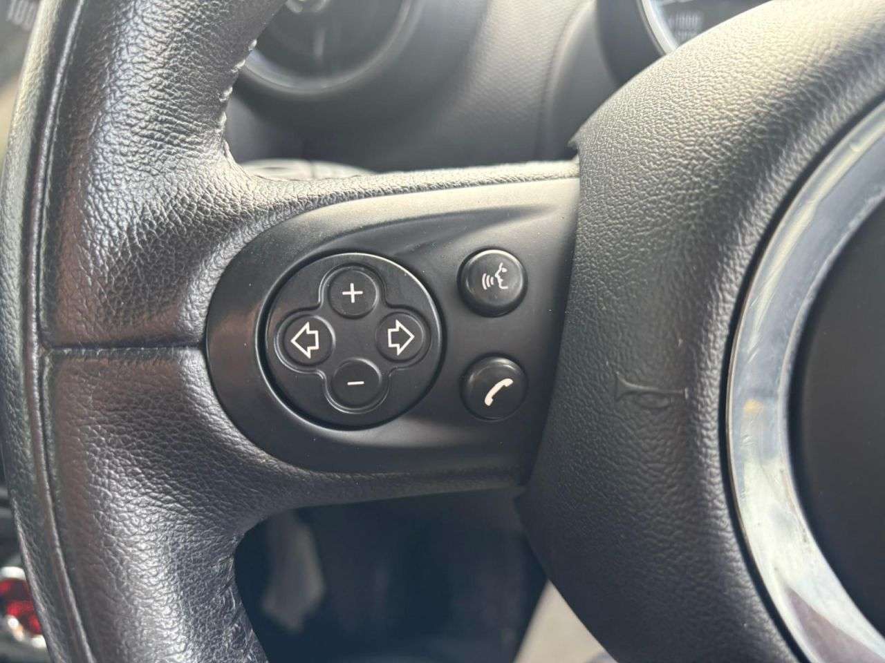 2015 MINI COUNTRYMAN 2015 MINI COUNTRYMAN