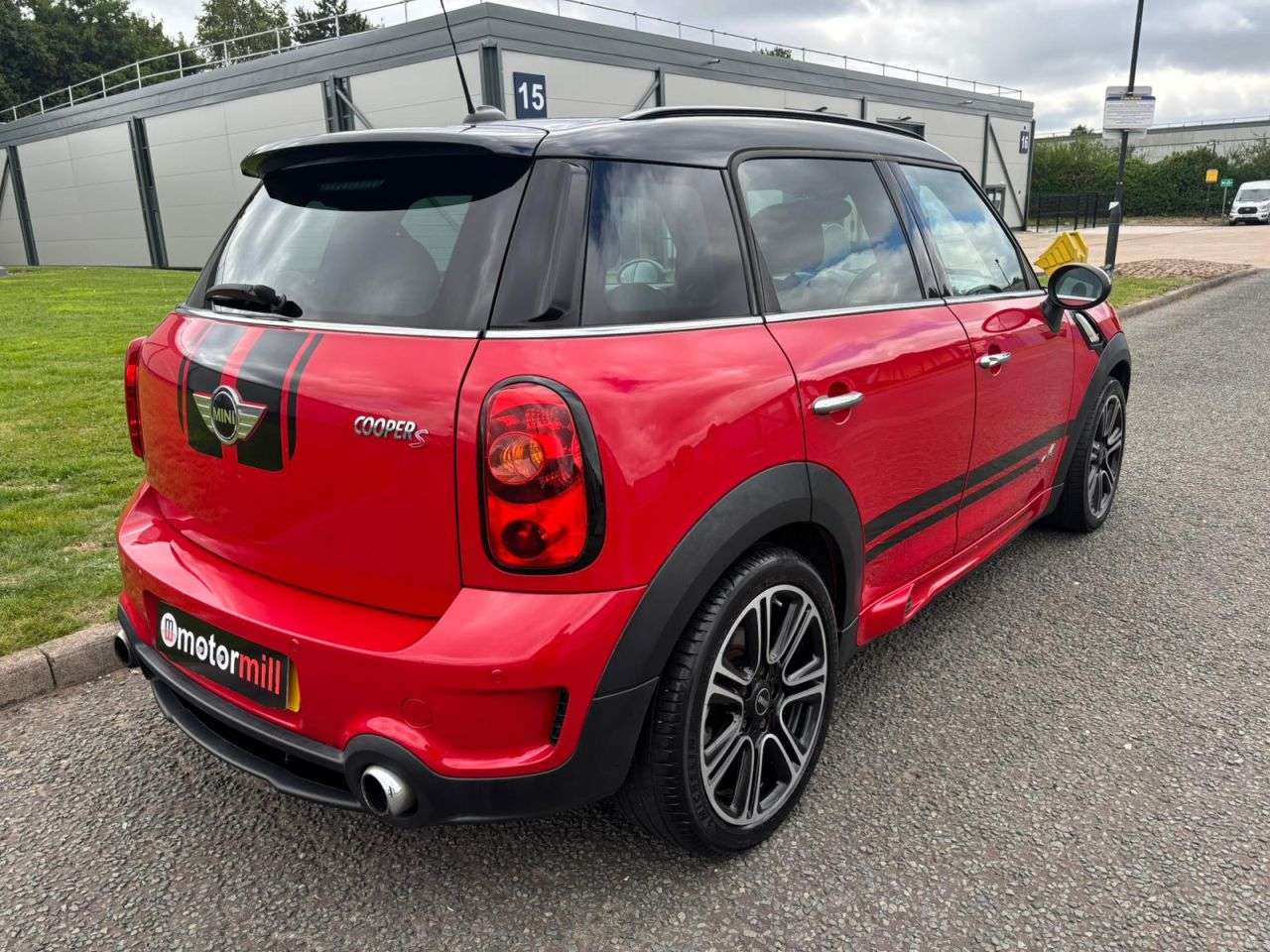 2015 MINI COUNTRYMAN 2015 MINI COUNTRYMAN