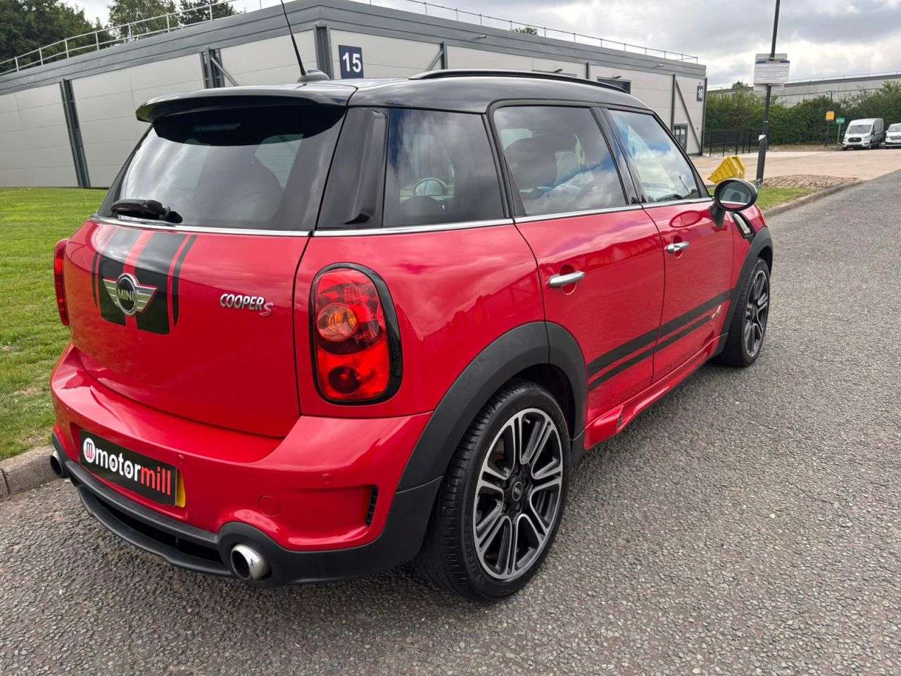 2015 MINI COUNTRYMAN 2015 MINI COUNTRYMAN