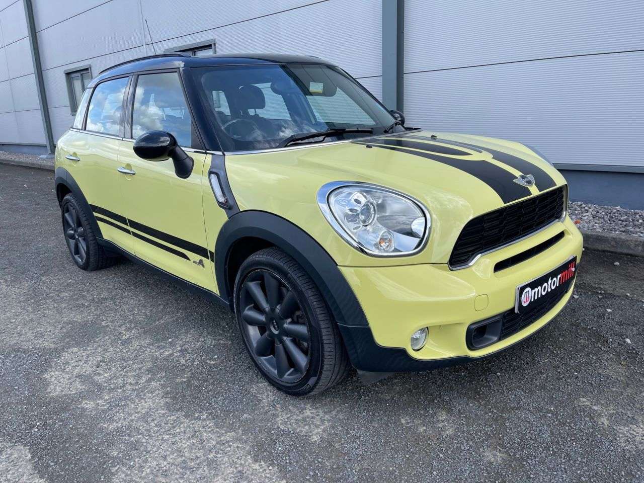 2011 MINI COUNTRYMAN 2011 MINI COUNTRYMAN