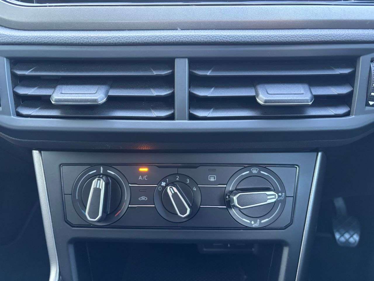 2021 VOLKSWAGEN POLO 2021 VOLKSWAGEN POLO