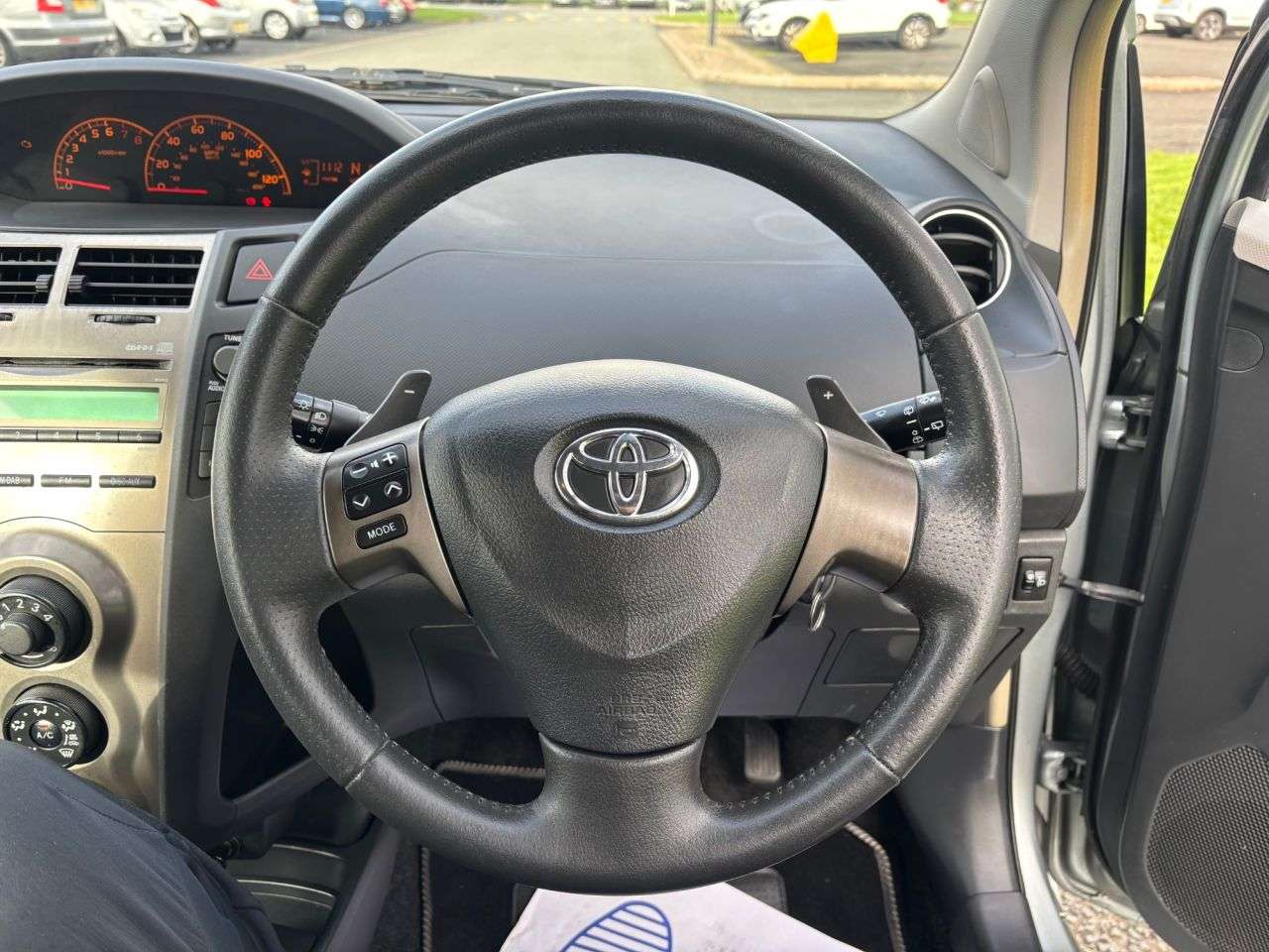 2010 TOYOTA YARIS 2010 TOYOTA YARIS