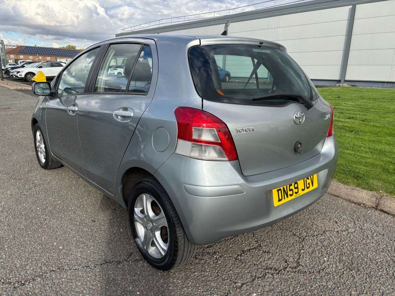 2010 TOYOTA YARIS 2010 TOYOTA YARIS