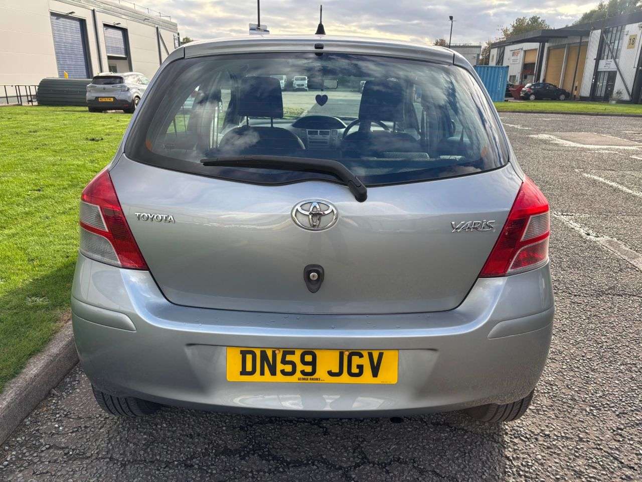 2010 TOYOTA YARIS 2010 TOYOTA YARIS