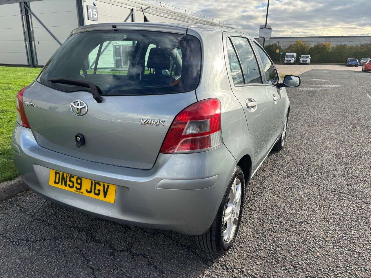 2010 TOYOTA YARIS 2010 TOYOTA YARIS