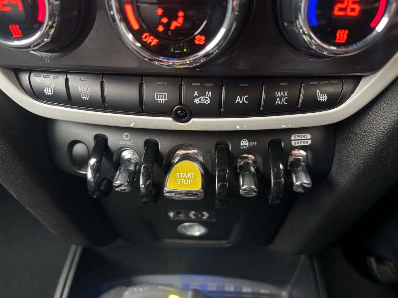 2018 MINI COUNTRYMAN 2018 MINI COUNTRYMAN