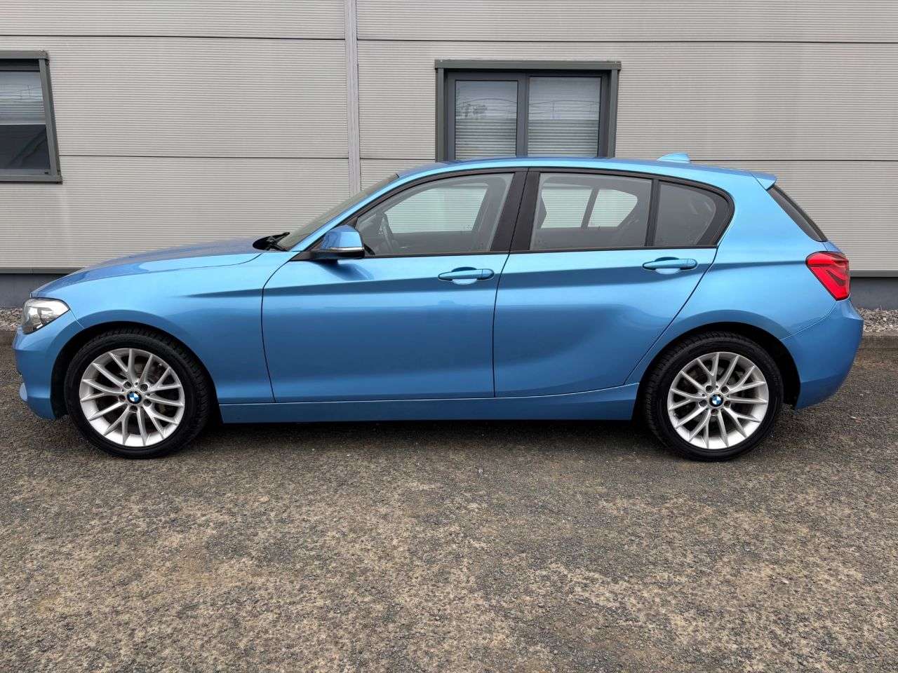 2017 BMW 1 SERIES 2017 BMW 1 SERIES