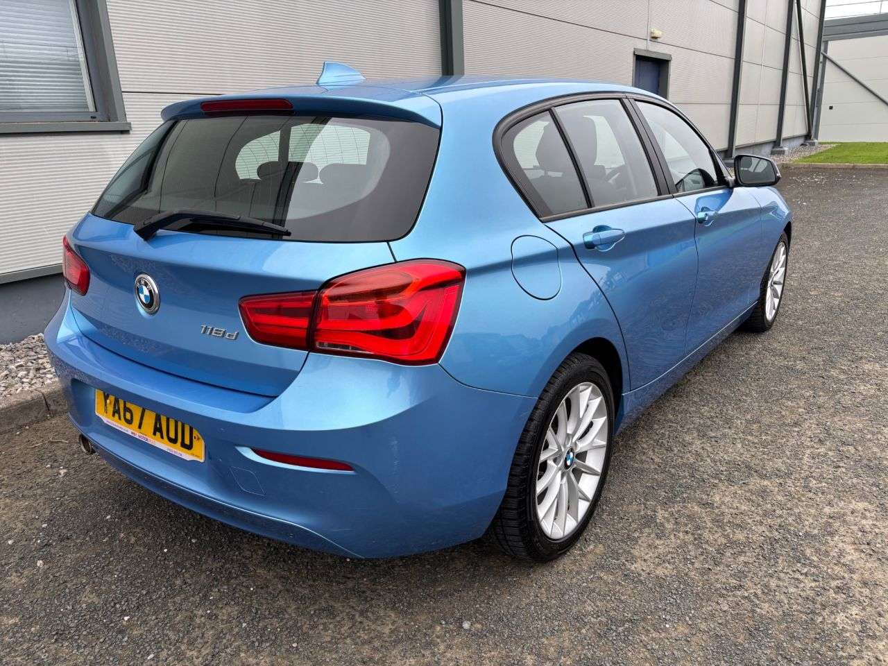 2017 BMW 1 SERIES 2017 BMW 1 SERIES