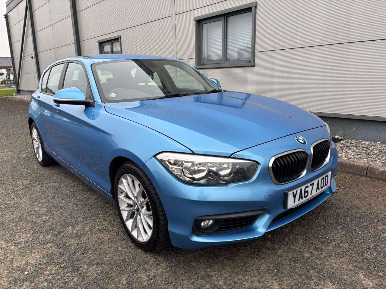 2017 BMW 1 SERIES 2017 BMW 1 SERIES