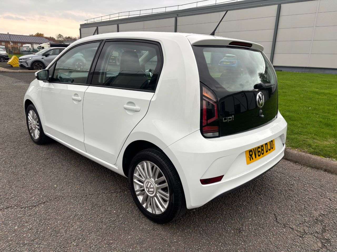 2018 VOLKSWAGEN UP! 2018 VOLKSWAGEN UP!