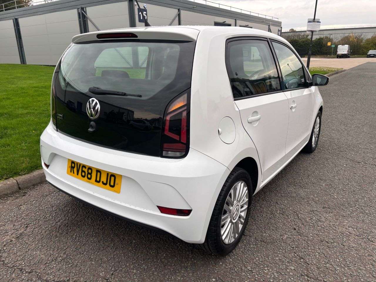 2018 VOLKSWAGEN UP! 2018 VOLKSWAGEN UP!