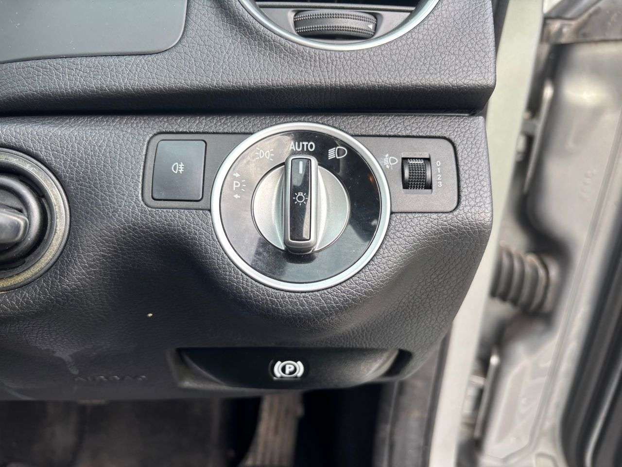 2012 MERCEDES-BENZ C-CLASS 2012 MERCEDES-BENZ C-CLASS