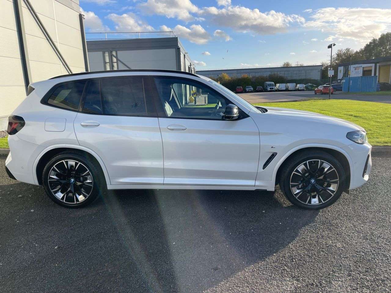 2022 BMW IX3 2022 BMW IX3