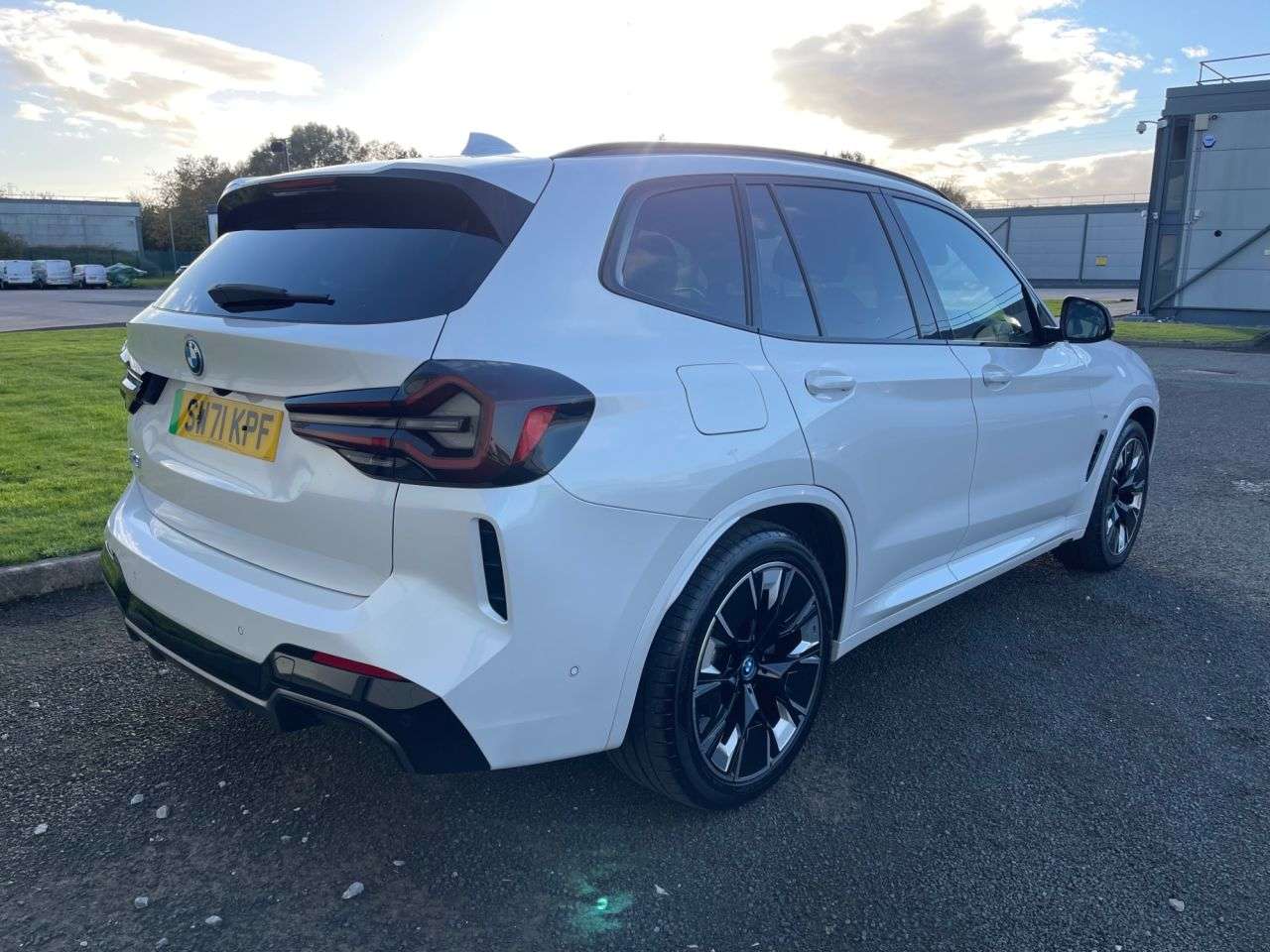 2022 BMW IX3 2022 BMW IX3